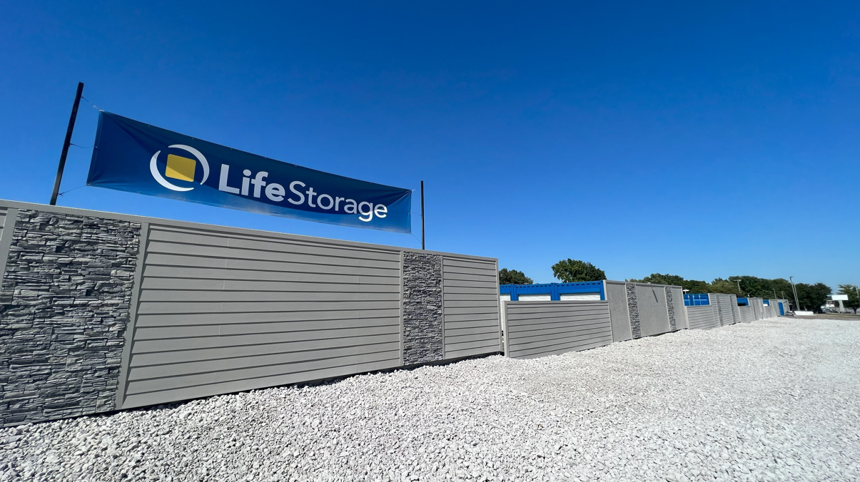 Life Storage (Managed) and Independence, MO Boat & RV Storage