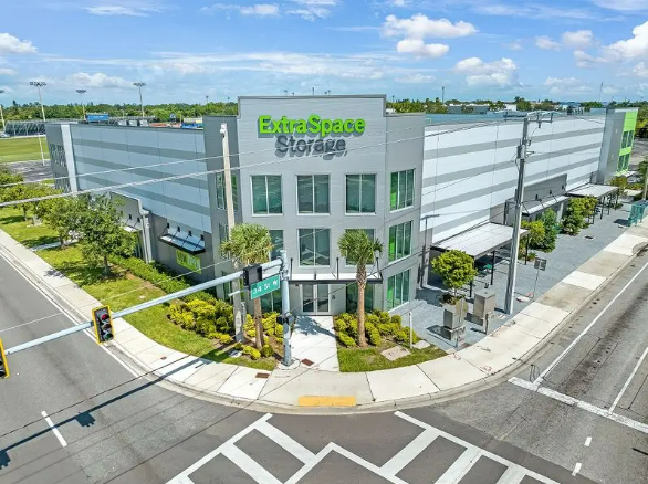 Extra Space Storage (Managed)